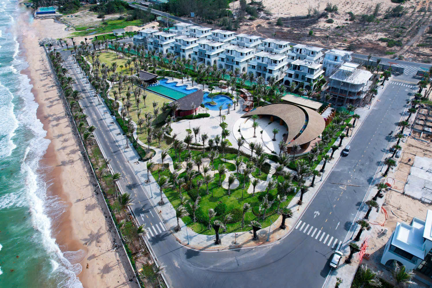 Dự án M&E Biển Quê Hương - 94 căn Villa